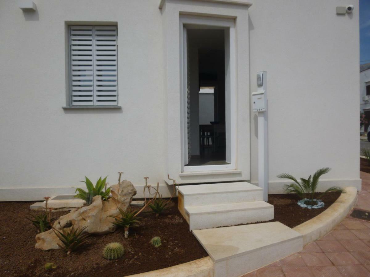 Charm Holiday Vila Terrasini Exterior foto